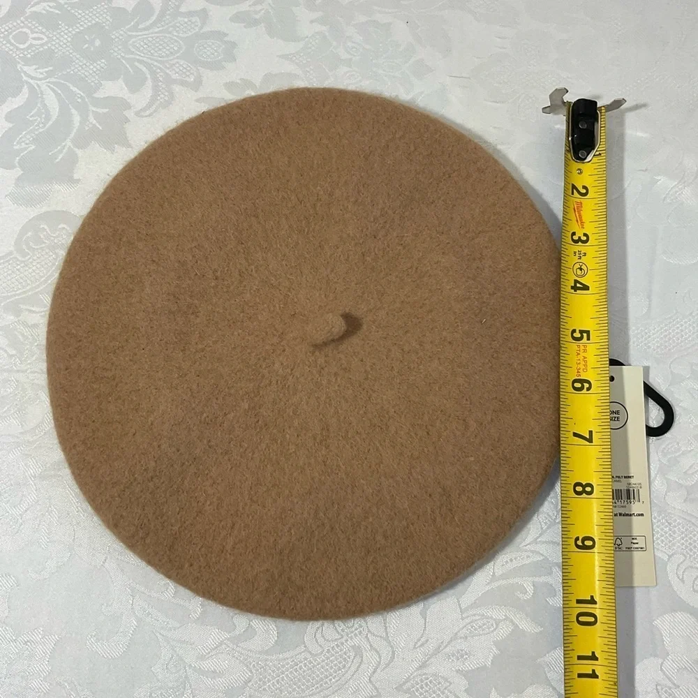 No Boundaries Women BERET Winter Hat Felt Camel New With Tag Classic